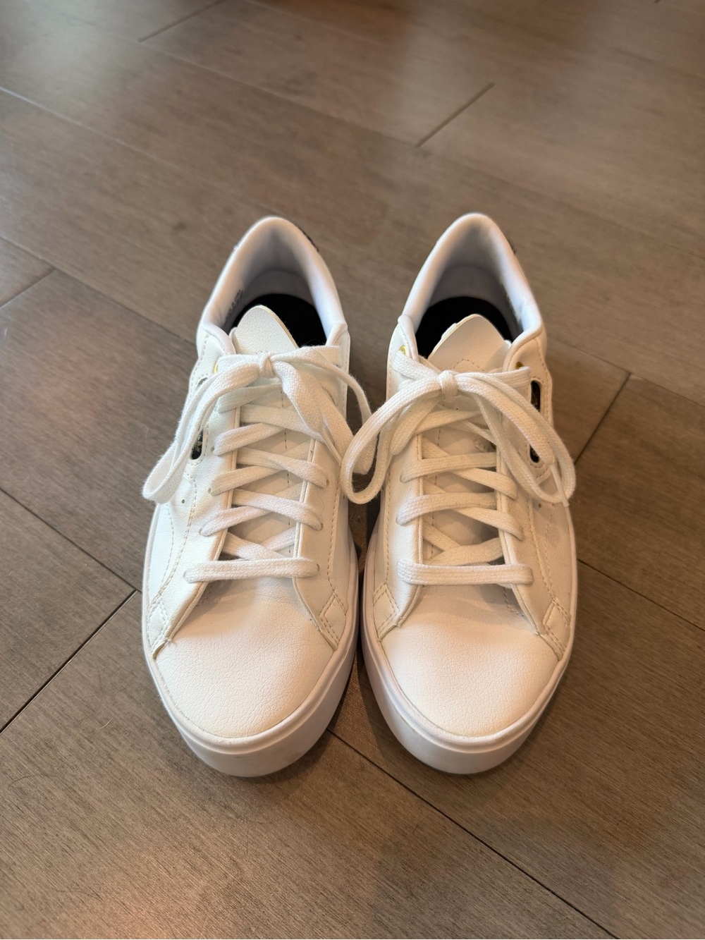 Adidas Originals White Sneakers with Plaid Detail on Back - Picture 4 of 5